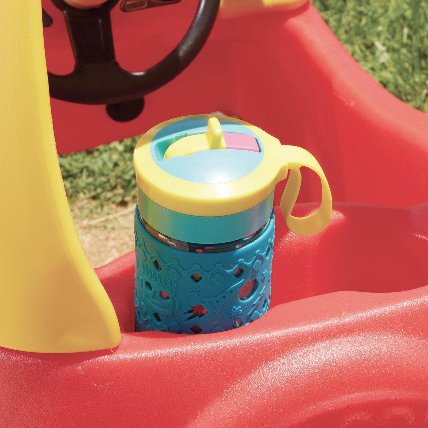 Little Tikes Cozy Coupe Classic Ride-On Car - Working Door & Horn | Trending