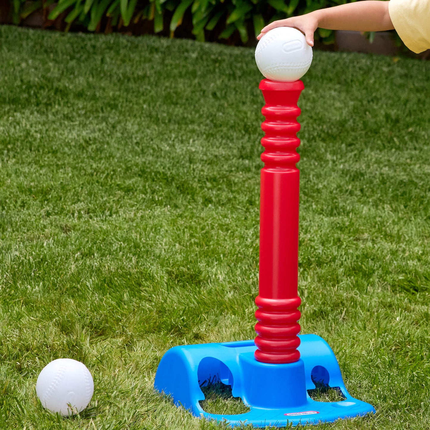 TotSports™ Kids T-Ball Set at Little Tikes | Exclusive