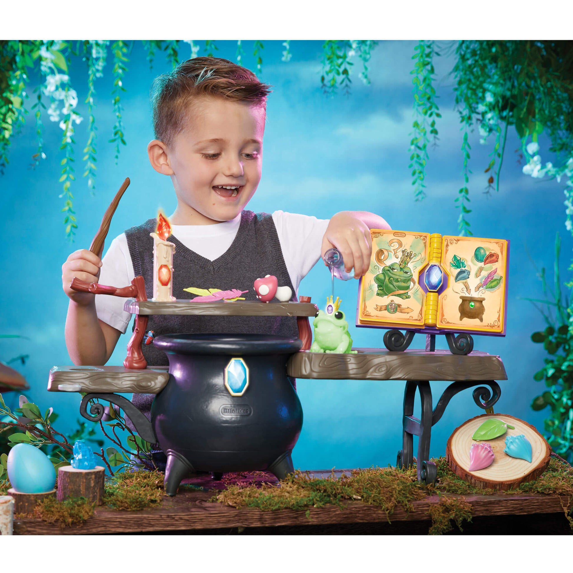 Little Tikes Magic Workshop | Signature