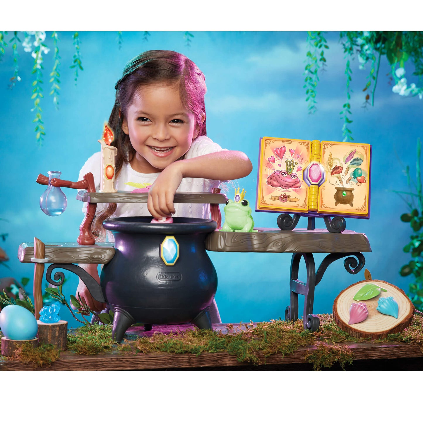Little Tikes Magic Workshop | Signature