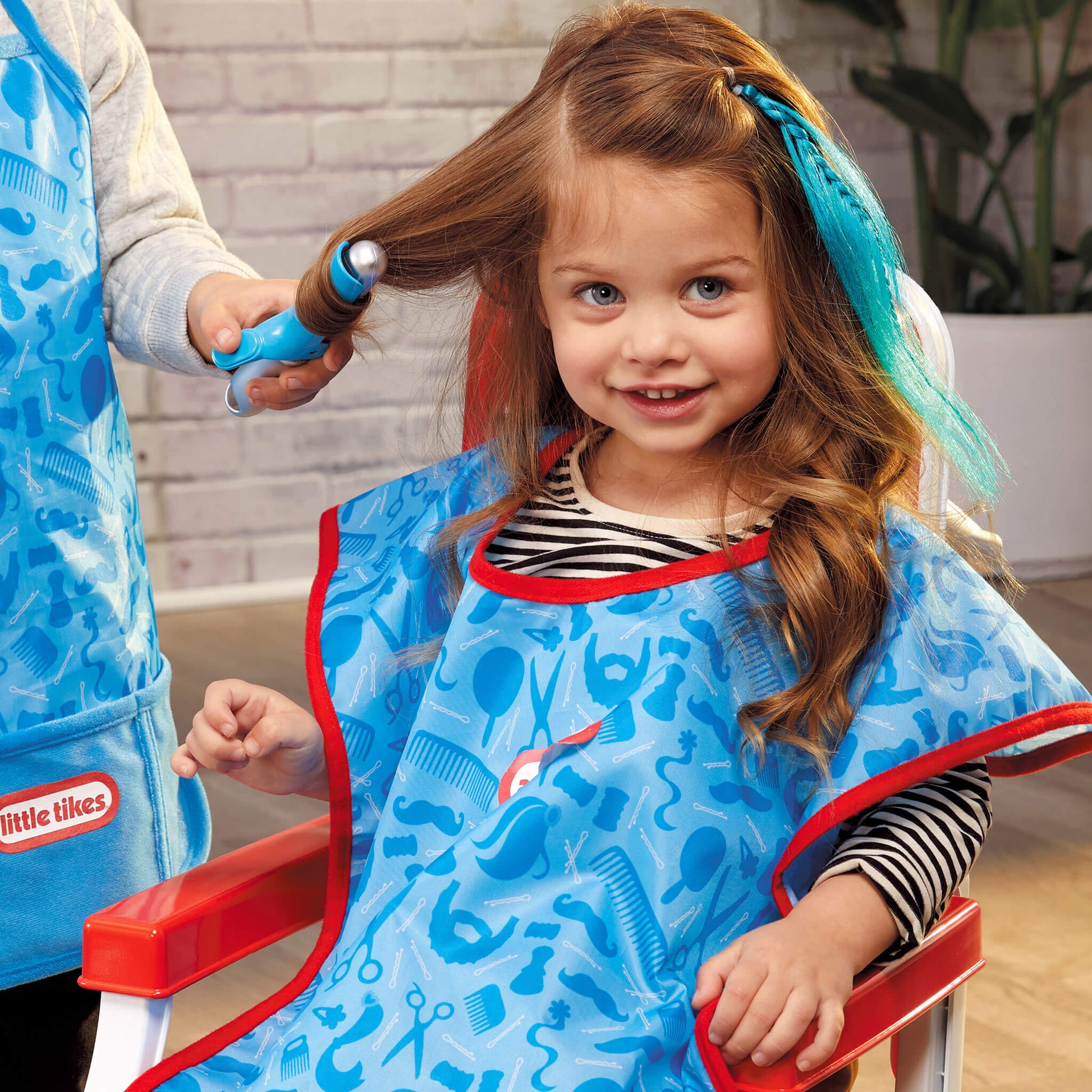 Little Tikes Hair Salon | Exclusive
