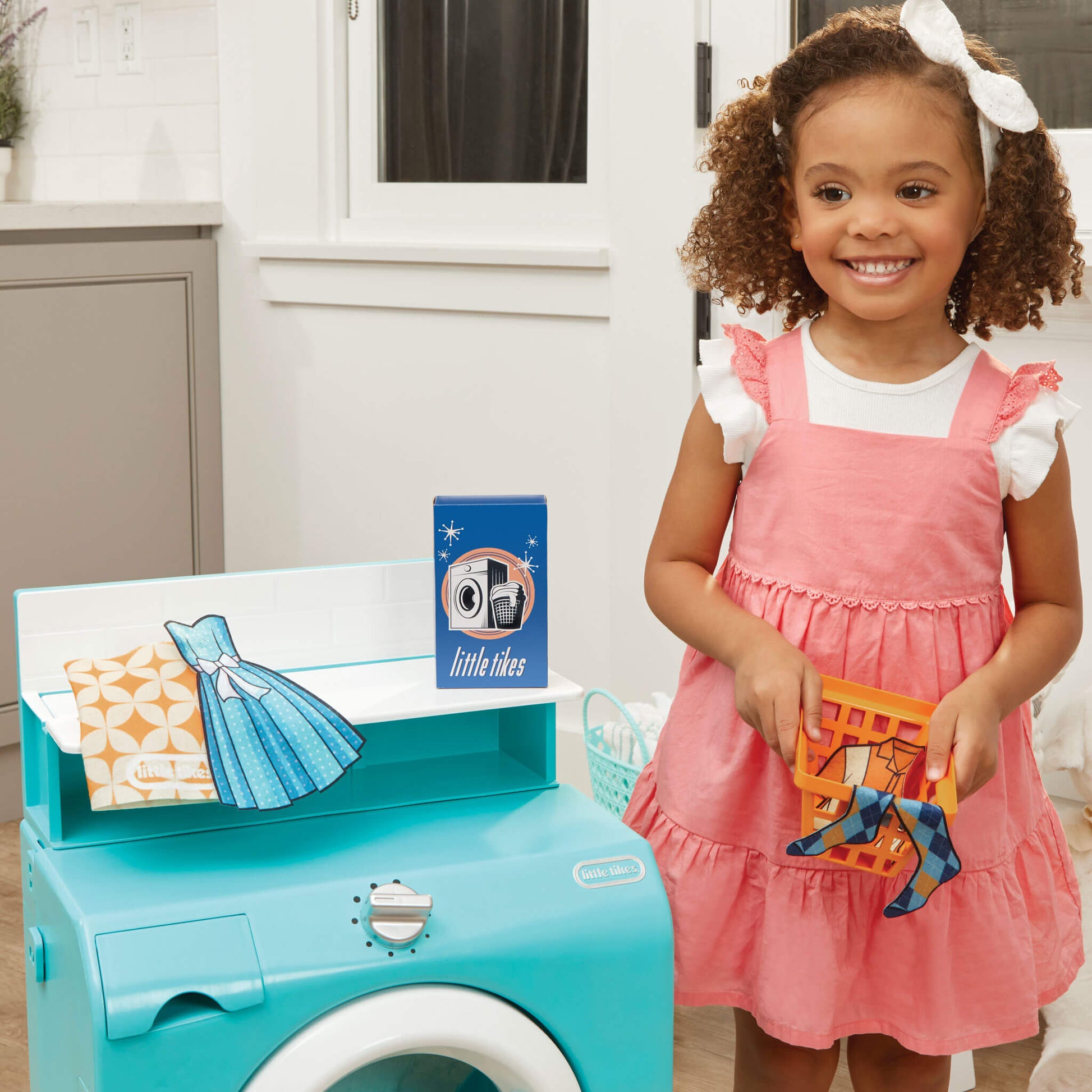Little Tikes First Retro Washer-Dryer - Pretend Play Laundry Set | Exclusive