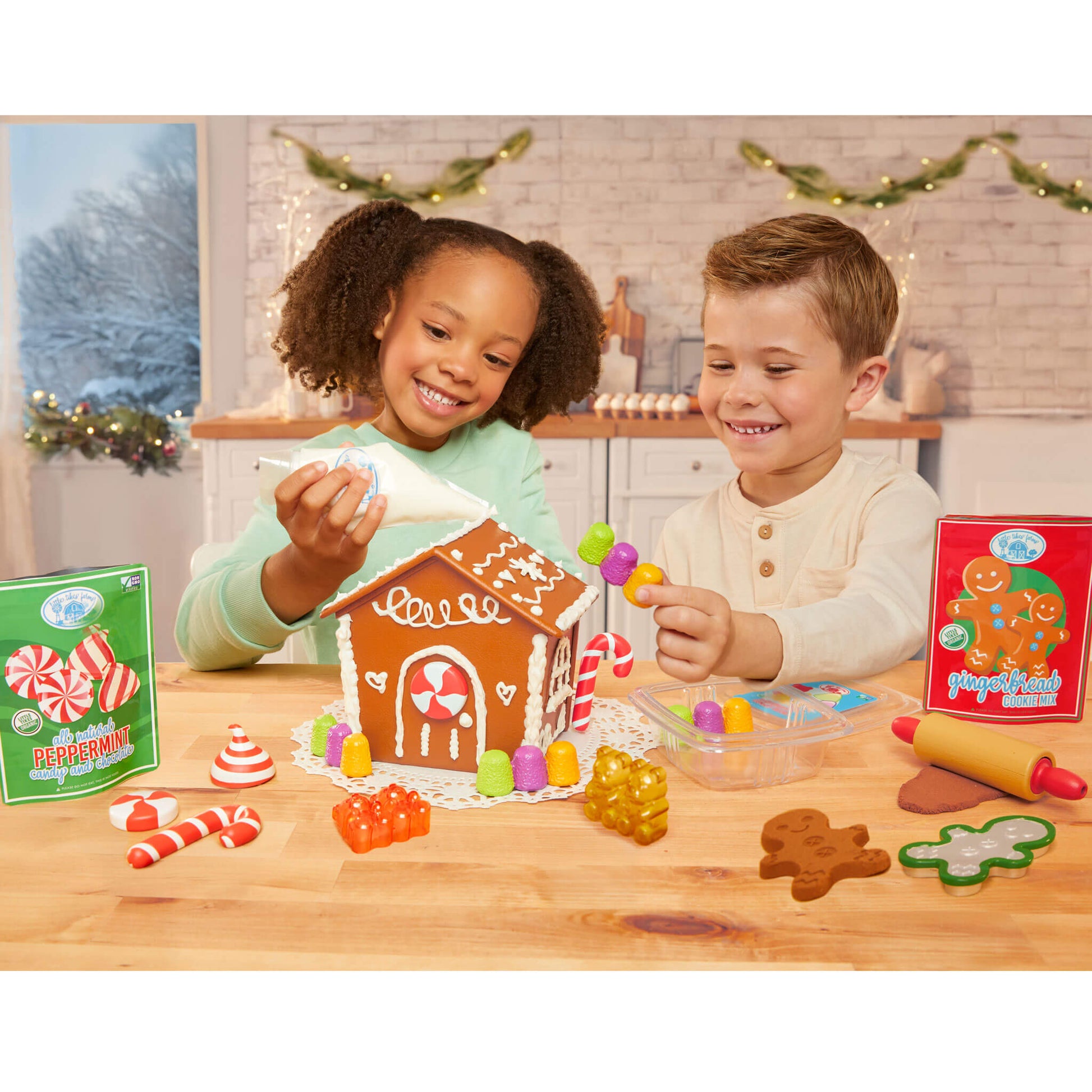 Creative Chefs™ Gingerbread House Kit - Little Tikes Play Food Set | Premium