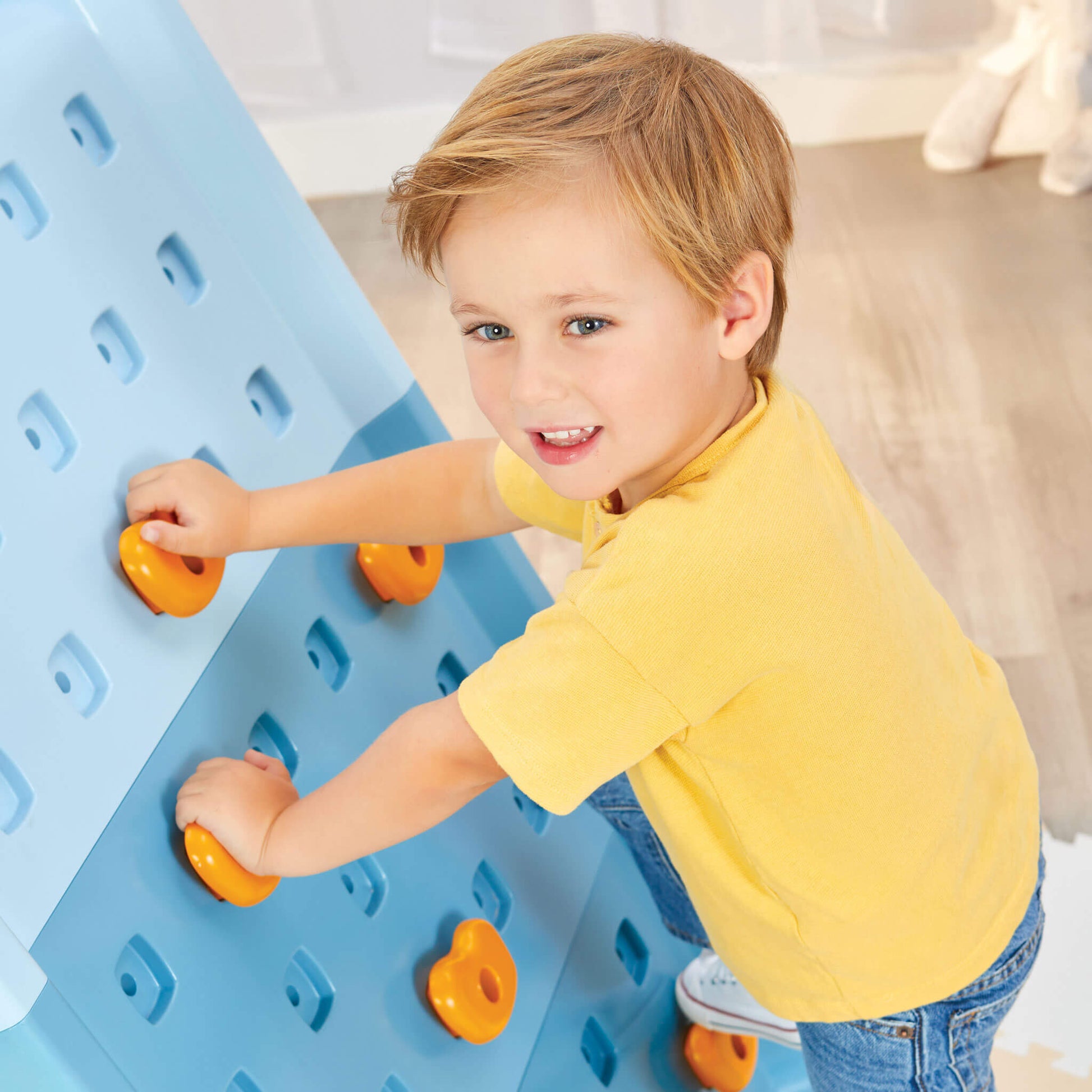 Little Tikes Campin' & Climb Wall | Top Pick