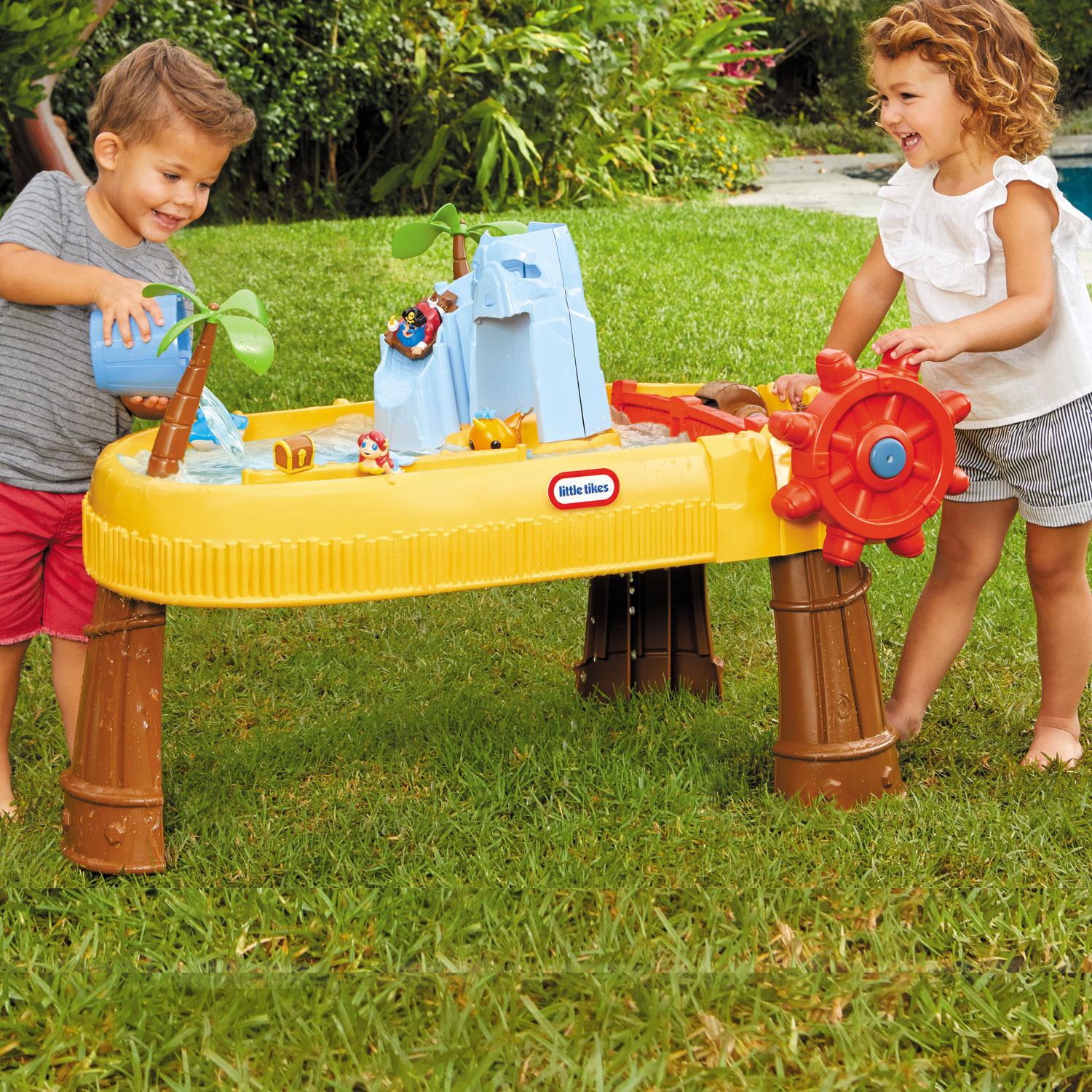 Little Tikes Island Wavemaker Water Table | New