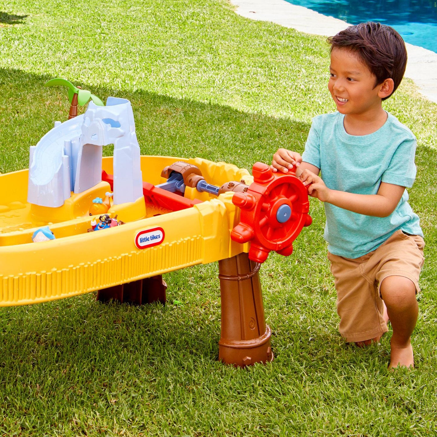 Little Tikes Island Wavemaker Water Table | New