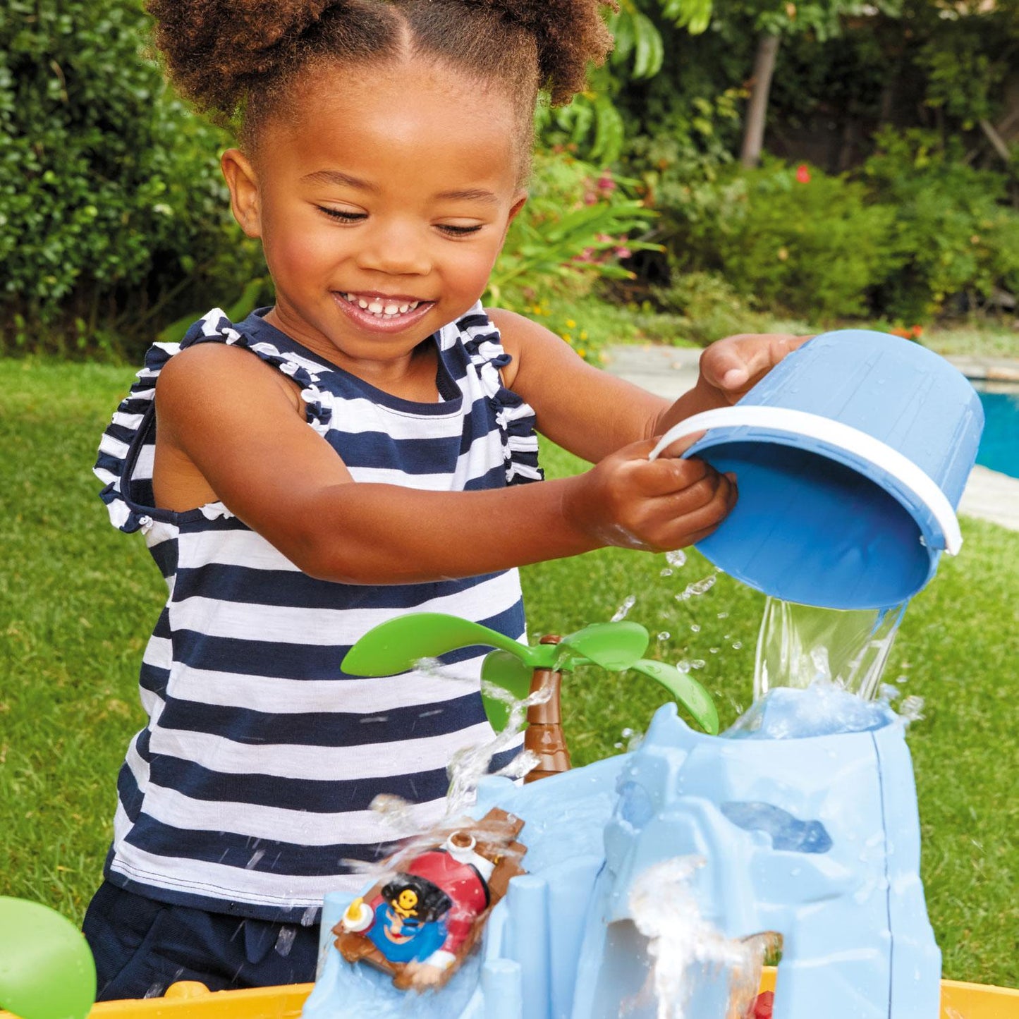 Little Tikes Island Wavemaker Water Table | New