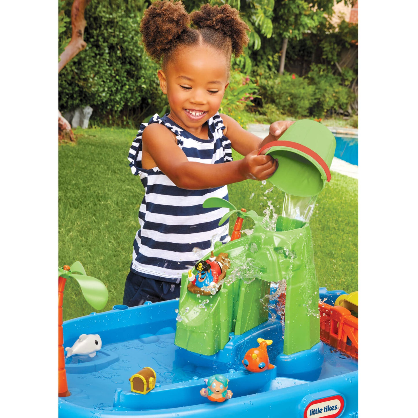 Treasure Island Water Table with Wave Maker | Little Tikes | Top Pick