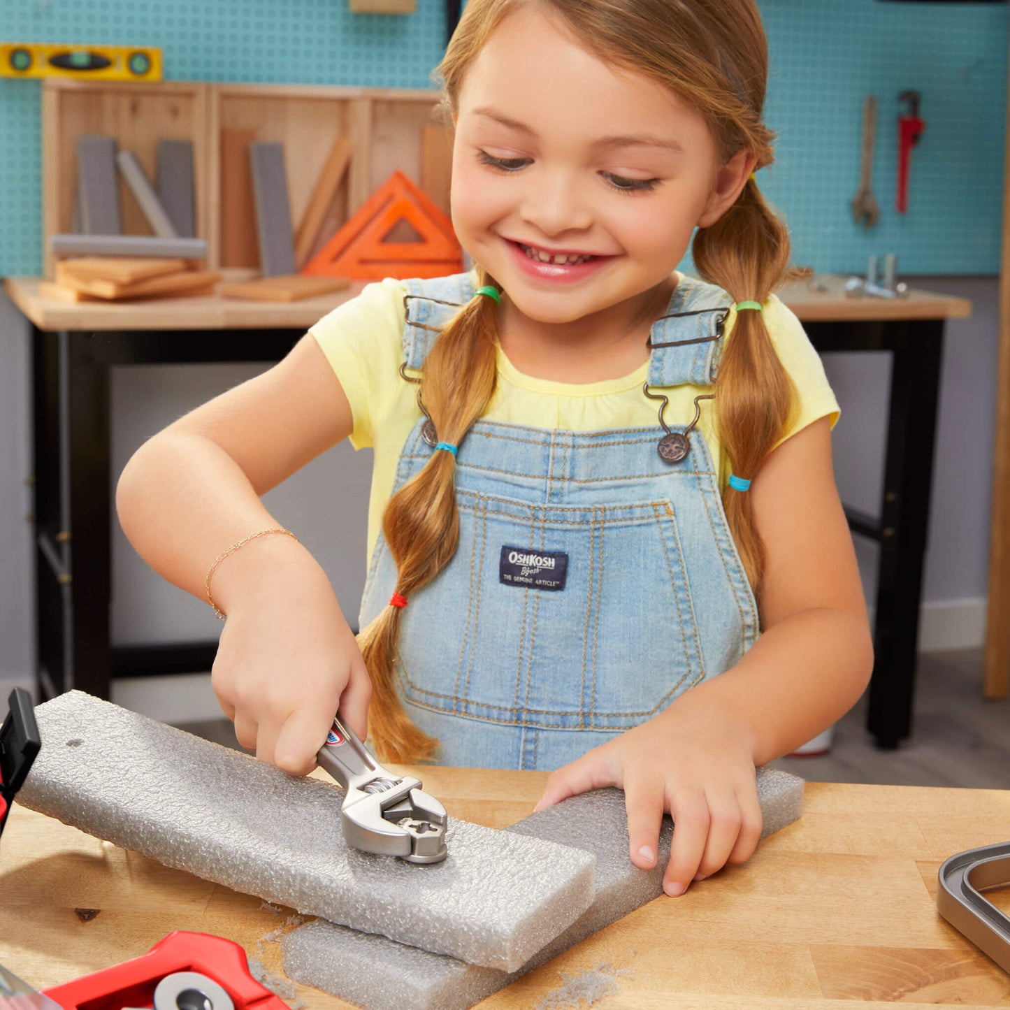Little Tikes Creative Construction Tool Box Set | Featured