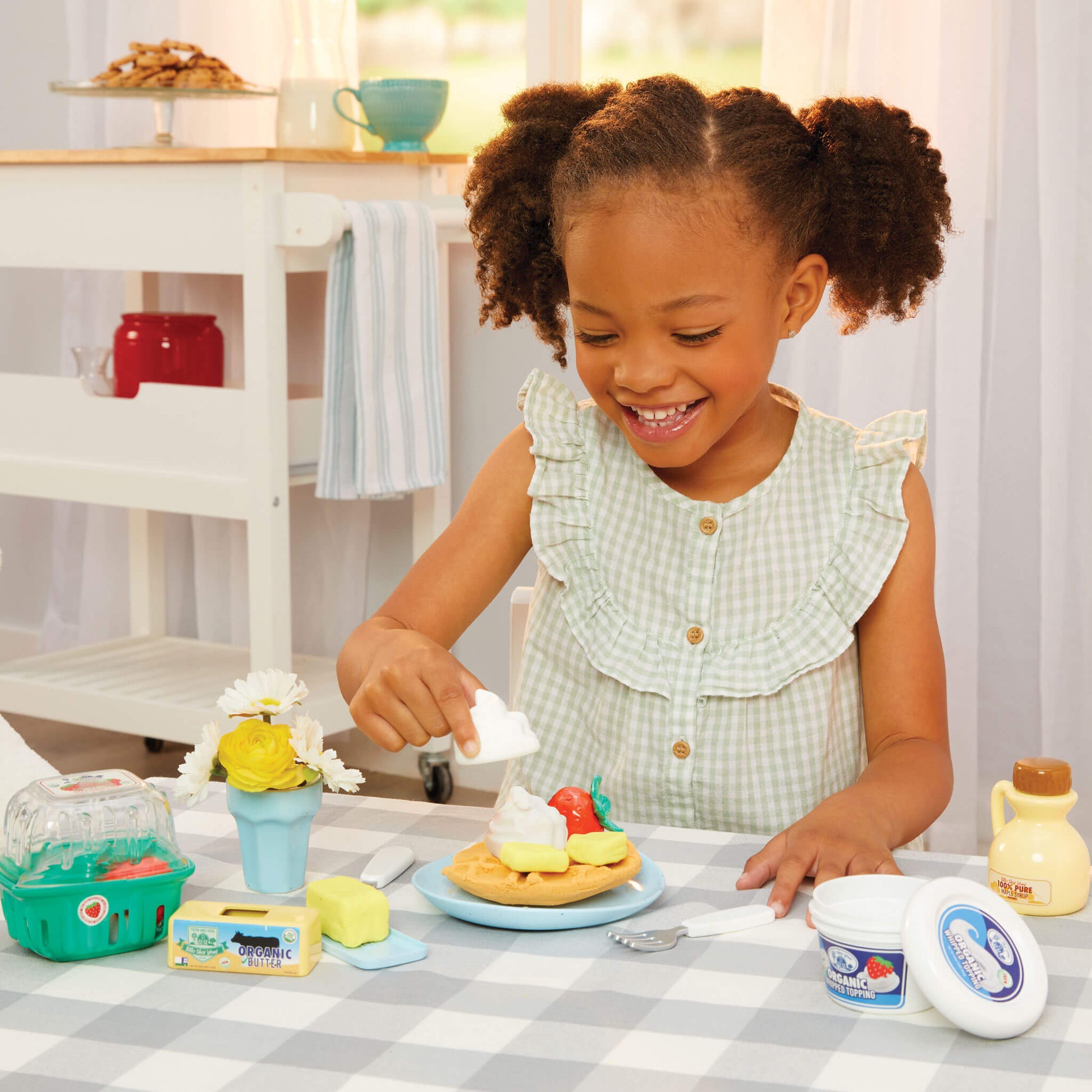 Little Tikes Creative Chefs Waffle Kit | Featured