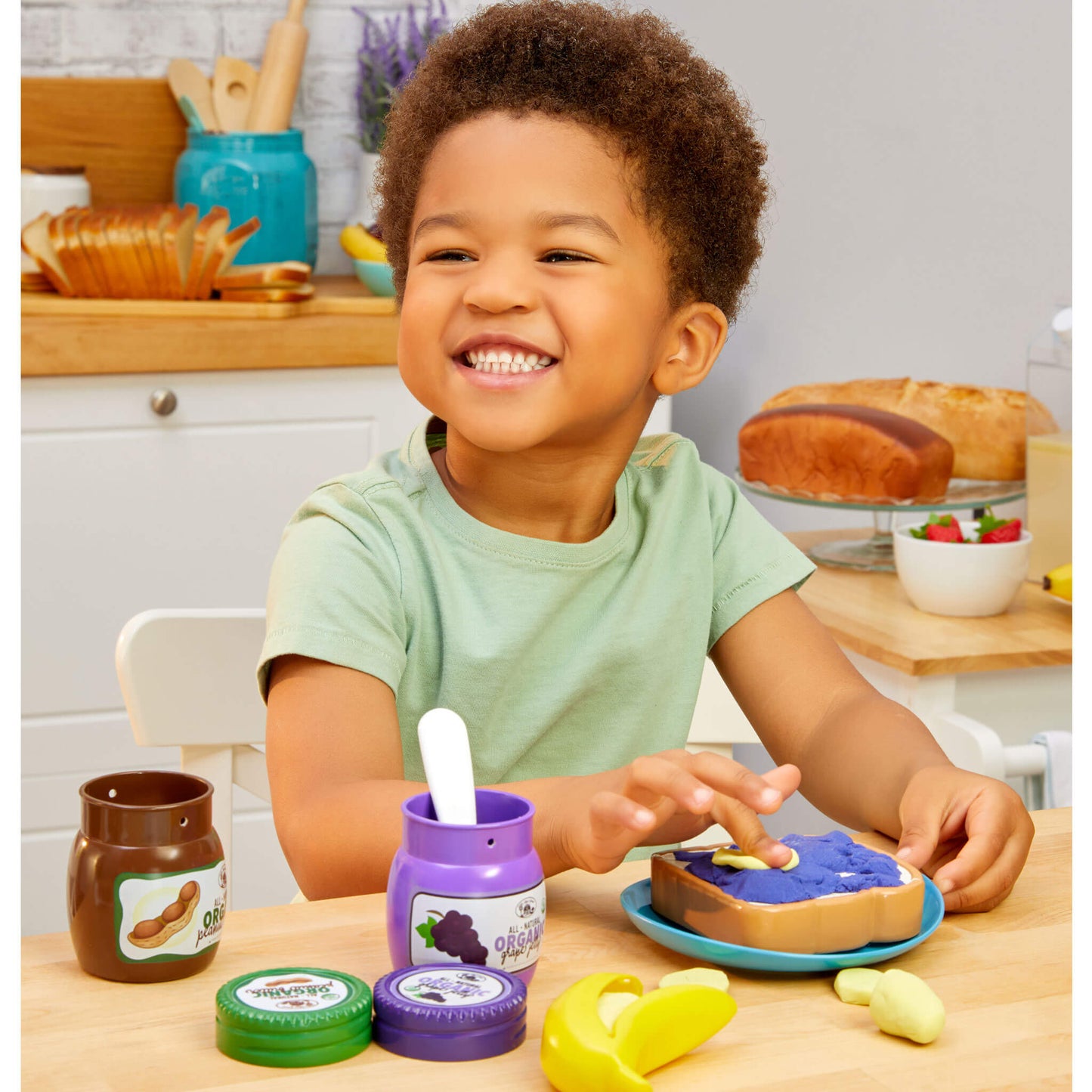 Little Tikes Creative Chefs Peanut Butter & Jelly Kit | Featured